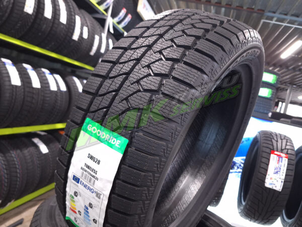 265/60R18 Goodride SW628 114T XL - Vissezonas riepas / Ziemas riepas