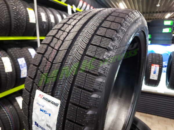 315/35R21 Nankang Ice Activa SW-1 111Q XL - Vissezonas riepas / Ziemas riepas