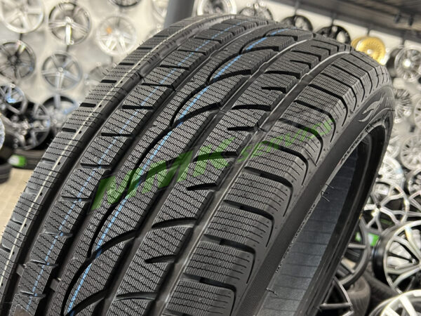 205/50R17 Aplus A502 93H XL - Vissezonas riepas / Ziemas riepas