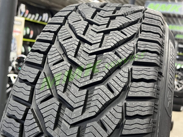 215/60R17 Kormoran Snow 96H (Michelin) - Vissezonas riepas / Ziemas riepas