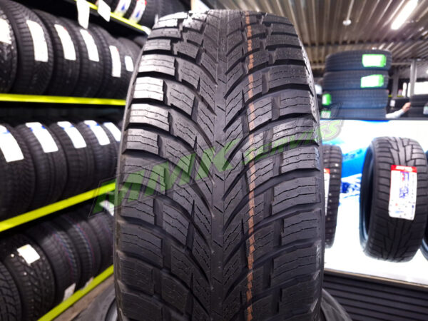 235/65R16C Nokian Seasonproof C 121/119R DOT21 - Vissezonas riepas / Ziemas riepas