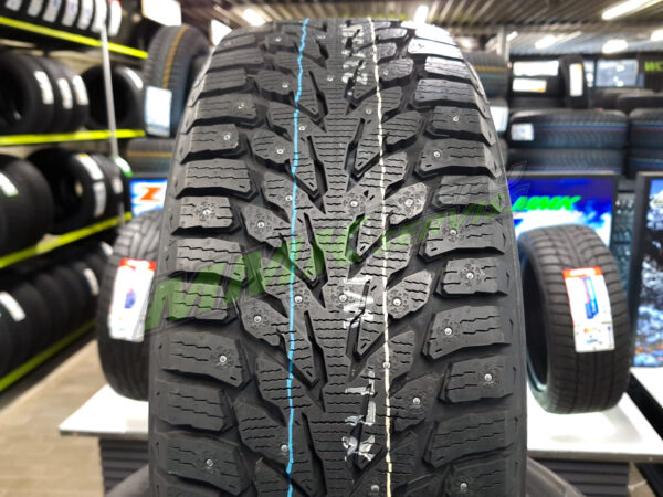 185/65R15 Kumho WinterCraft ice Wi32 92T XL ar radzēm - Ziemas riepas / Ziemas ar radzēm riepas