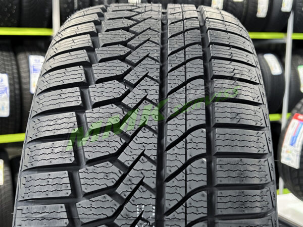 205/50R17 Trazano ZuperSnow Z-507 93V - Vissezonas riepas / Ziemas riepas