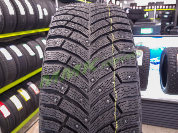 215/70R16 Michelin X-Ice North 4 SUV 100T ar radzēm - Ziemas riepas / Ziemas ar radzēm riepas