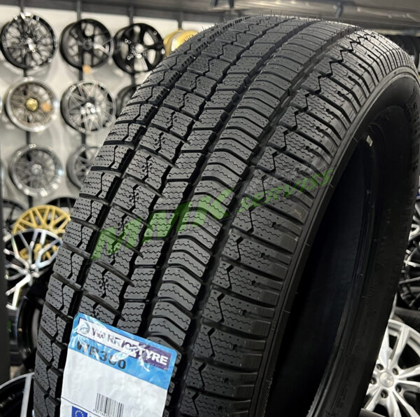 235/45R18 Warrior WR300 98V XL - Vissezonas riepas / Ziemas riepas