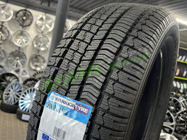 235/45R18 Warrior WR300 98V XL - Vissezonas riepas / Ziemas riepas