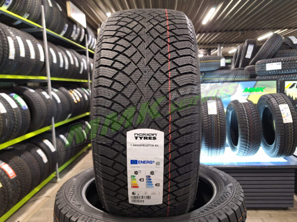 Nokian Hakkapeliitta R5 - premium klases ziemas riepas MMK Riepu Serviss