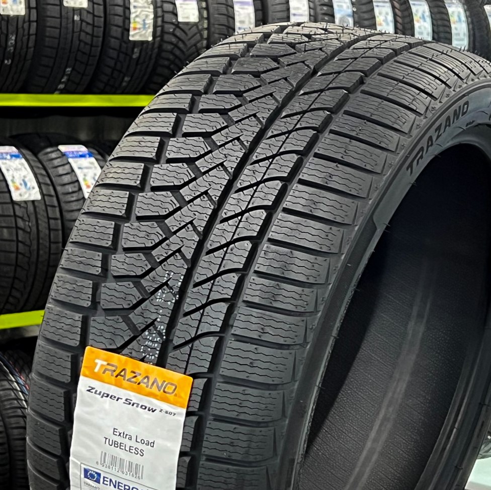 205/55R16 Trazano ZuperSnow Z-507 91V (Goodride)