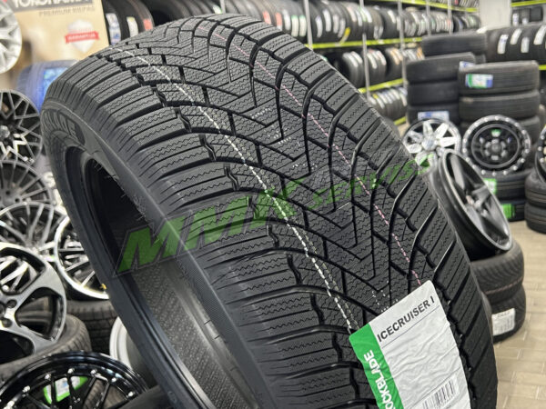 175/70R13 Rockblade Icecruiser 1 82T - Vissezonas riepas / Ziemas riepas