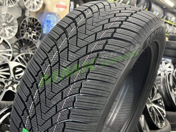 175/70R13 Rockblade Icecruiser 1 82T - Vissezonas riepas / Ziemas riepas