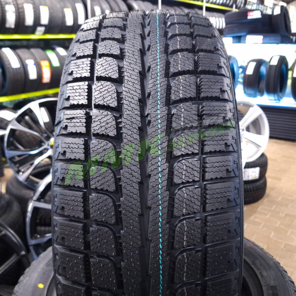 195/80R15C Maxtrek Trek M7 106/104Q 8PR - Vissezonas riepas / Ziemas riepas