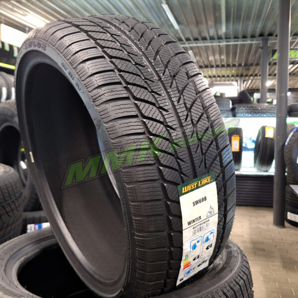 205/45R17 Westlake SW608 88H - Vissezonas riepas / Ziemas riepas