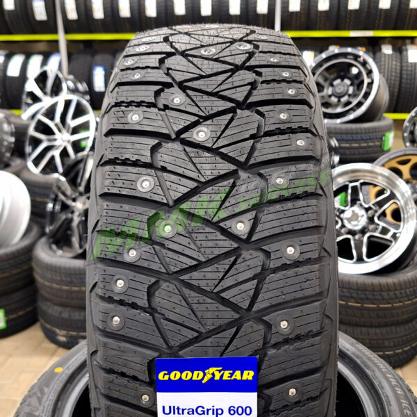 205/55R16 Goodyear UltraGrip 600 94T XL FP ar radzēm - Ziemas riepas / Ziemas ar radzēm riepas