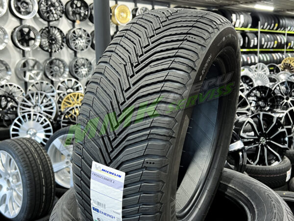 215/45R17 Michelin CrossClimate 2 91Y - Vissezonas riepas / Ziemas riepas