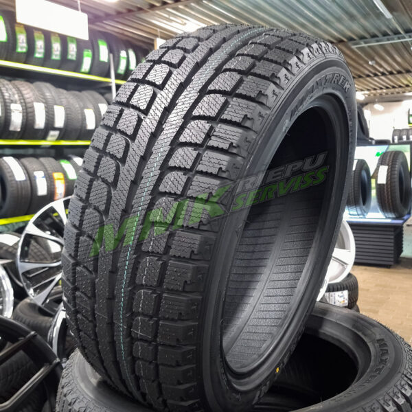 225/60R16 Maxtrek Trek M7 98T - Vissezonas riepas / Ziemas riepas