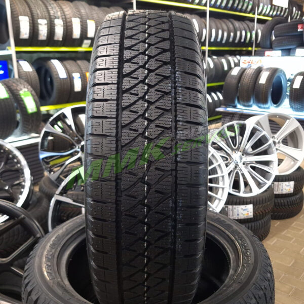 225/65R16C Bridgestone Blizzak W995 112/110R - Vissezonas riepas / Ziemas riepas