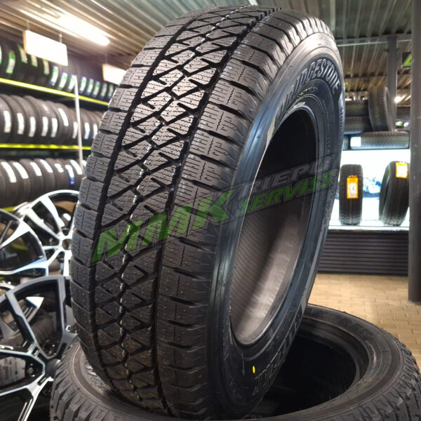 225/65R16C Bridgestone Blizzak W995 112/110R - Vissezonas riepas / Ziemas riepas