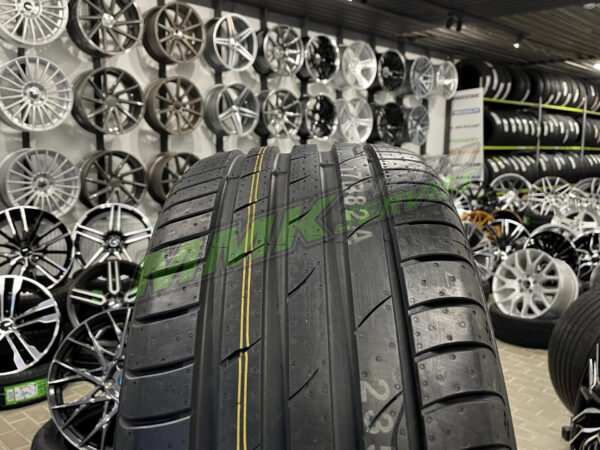 245/45R18 Marshal MU12 100W DOT18 (Kumho) - Vasaras riepas