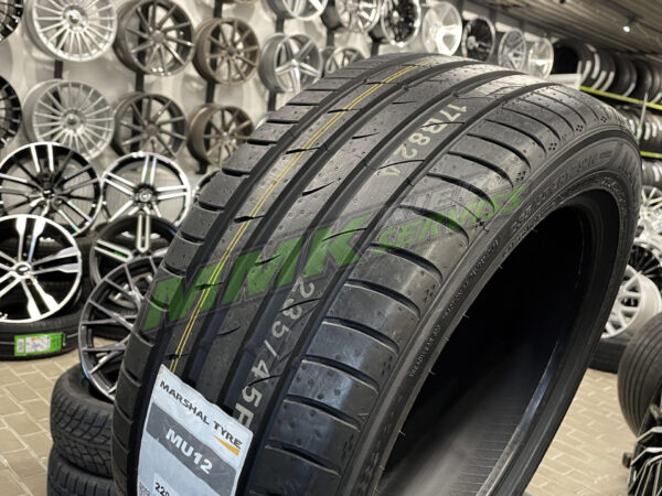 245/45R18 Marshal MU12 100W DOT18 (Kumho) - Vasaras riepas