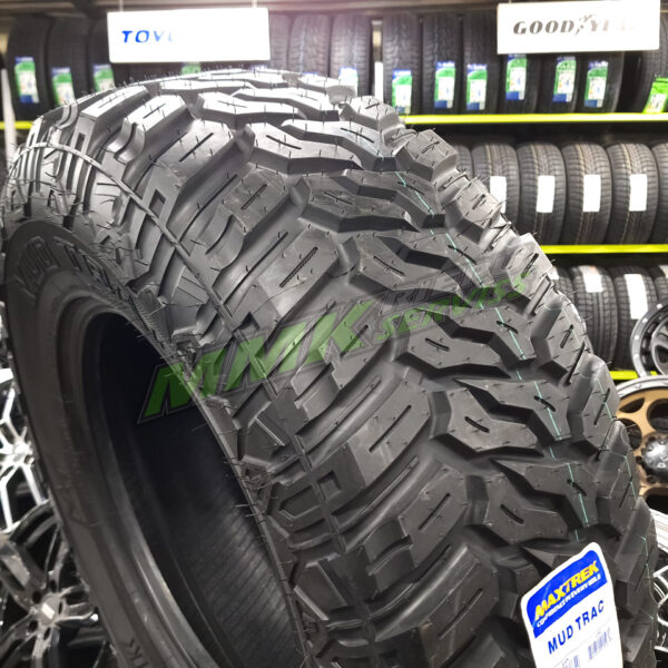 285/70R17 Maxtrek MUD TRAC 121/118Q 8PR - Vasaras riepas