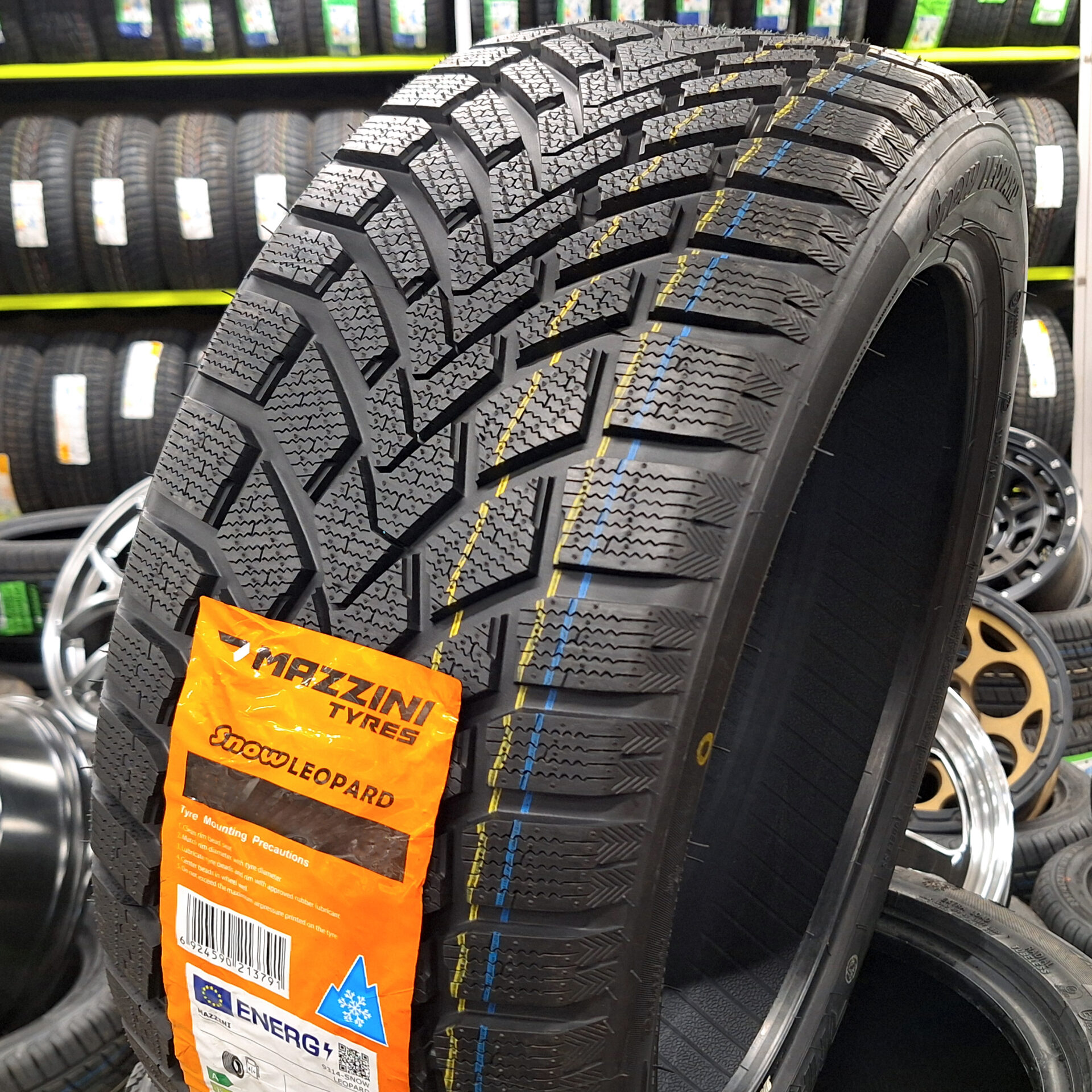 195/55R15 Mazzini Snowleopard 85T