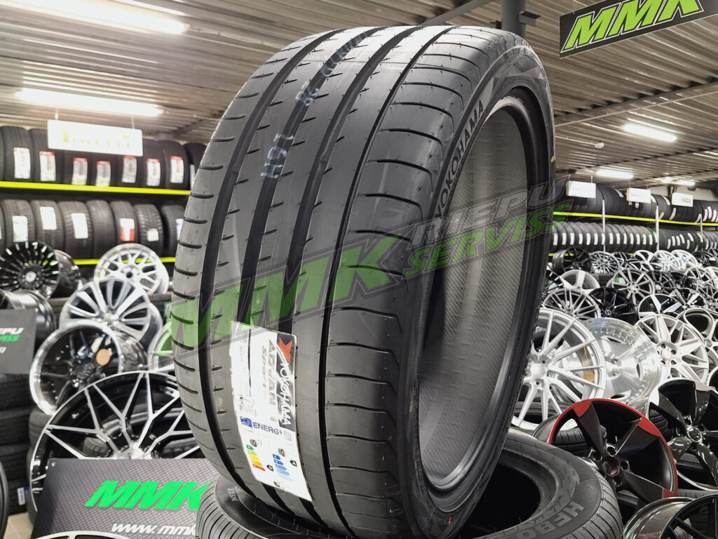 225/55R18 Yokohama iceGUARD SUV G075 98Q