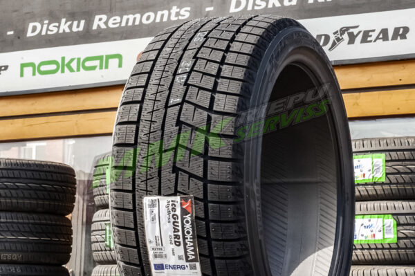 225/40R19 Yokohama iceGUARD iG60 93Q XL - Vissezonas riepas / Ziemas riepas