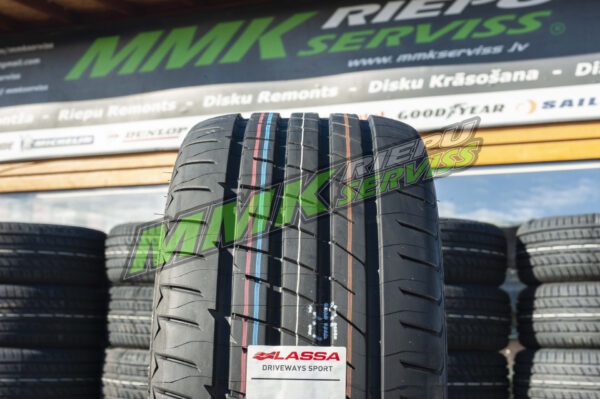 225/45R18 Lassa Driveways Sport 95Y XL (Bridgestone) - Vasaras riepas