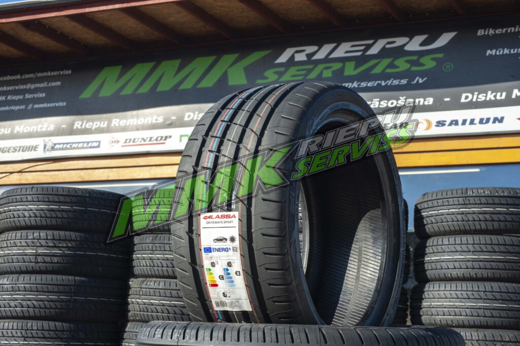 275/40R20 Lassa Competus Winter 2 106H XL (Bridgestone)