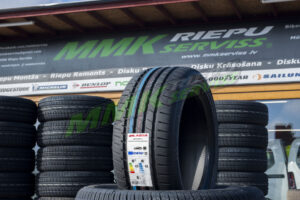 225/55R17 Lassa Driveways 101W XL (Bridgestone) - Vasaras riepas