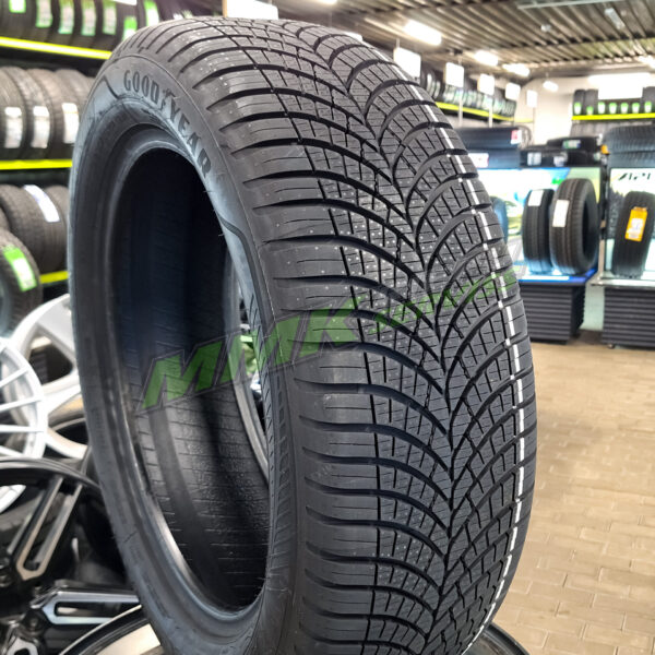 265/50R19 Goodyear Vector 4Seasons Gen-3 SUV 110W XL - Vissezonas riepas / Ziemas riepas