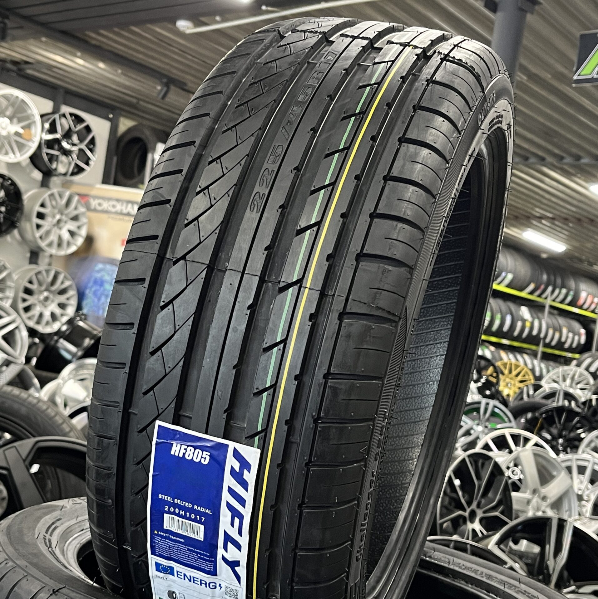215/55R16 Hifly HF805 97V XL (Sunfull)