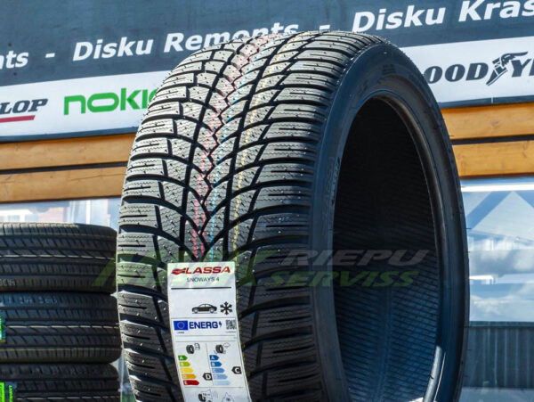 225/35R19 Lassa Snoways 4 88V XL DOT21 (Bridgestone) - Vissezonas riepas / Ziemas riepas