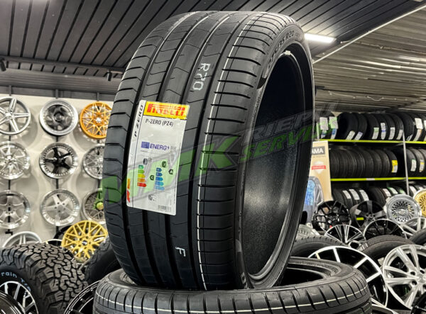 225/40R19 Pirelli P Zero PZ4 Luxury 93Y XL RunFlat (*) - Vasaras riepas