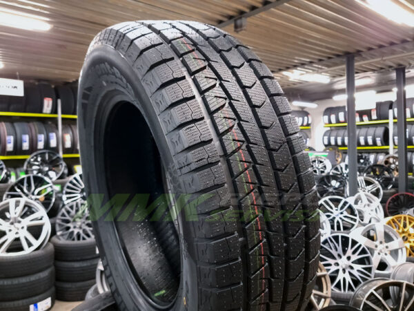 265/60R18 Sunfull Mont-Pro WP882 110H - Vissezonas riepas / Ziemas riepas