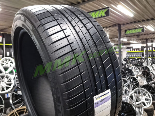 285/35R20 Michelin Pilot Sport 3 104Y XL MO - Vasaras riepas