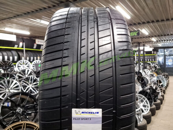 285/35R20 Michelin Pilot Sport 3 104Y XL MO - Vasaras riepas