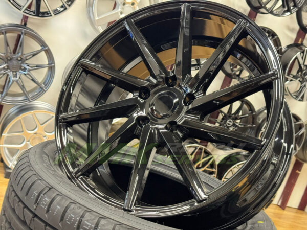 R16X7 5X112 ET35 66.6 BLACK VOSSEN QC177/175 - Aluminija A riepas