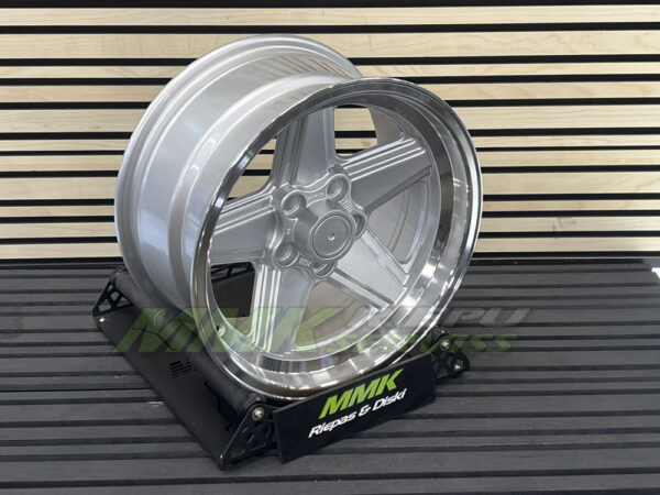 R16x8 5X112 ET 11 66.6 B1794 SP (Silver+Polished Lip) - Aluminija A riepas