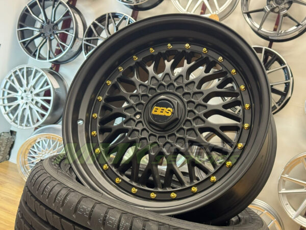 R18x8 10X112/120 ET 20 74.1 BY479 (XF135) BM (Black Matt) - Aluminija A riepas