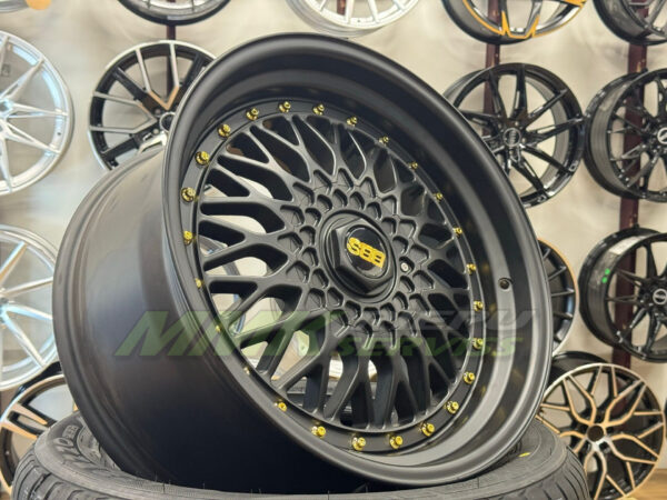 R18x8 10X112/120 ET 20 74.1 BY479 (XF135) BM (Black Matt) - Aluminija A riepas