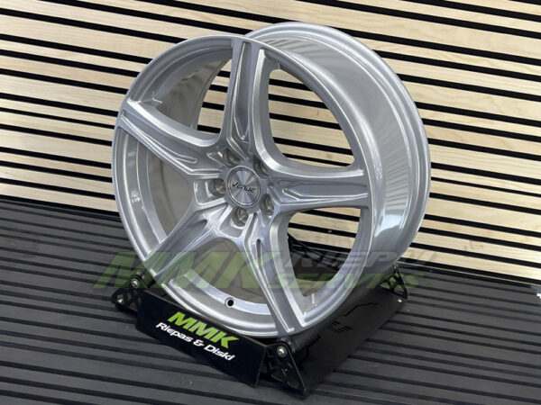 R18X8 5X108 ET 42 63.4 VENUE VL5 SILVER - Aluminija A riepas