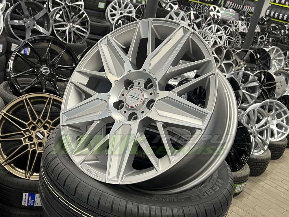 momo R18X8 5X112 ET42 72.3 MOMO evoluzione Silver+Polished • MMK Riepas