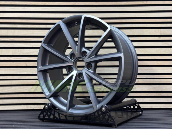 R18x8 5X112 ET35 66.5 BK703 (DW5504) Grey Polished (MG) - Aluminija A riepas