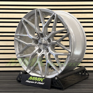 R18X8 5X114.3 ET48 71.6 DOTZ suzuka Blaze Silver - Aluminija A riepas