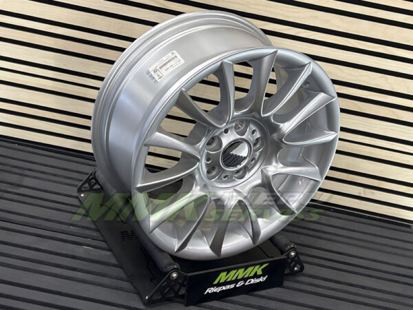 R18X8 5X120 ET 43 72.6 STYLE 152 BMW SILVER - Aluminija A riepas