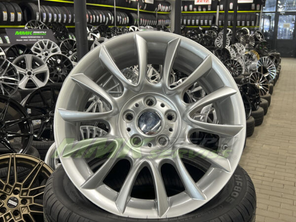 R18X8 5X120 ET 43 72.6 STYLE 152 BMW SILVER - Aluminija A riepas