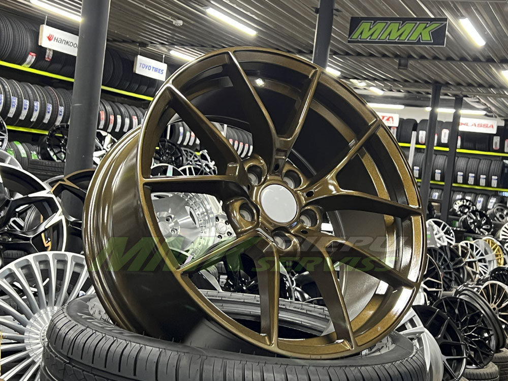 R18X8 5X120 ET35 72.6 HE761 IN5342 YY (Bronze) - Aluminija A riepas