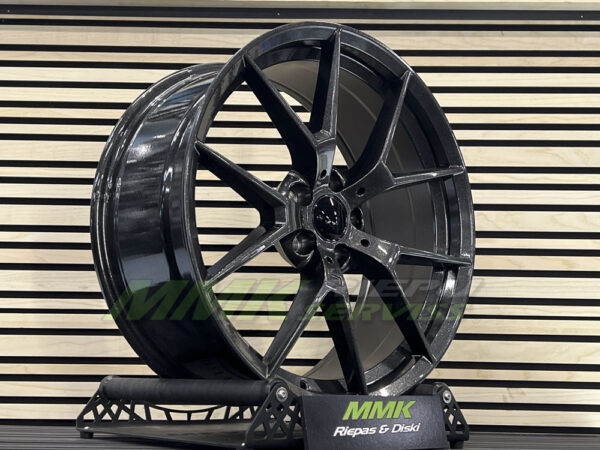 R19x8.5 5X112 ET 26 66.6 HE761 BLPR (Black Pearl) - Aluminija A riepas