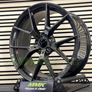 R19x8.5 5X112 ET 26 66.6 HE761 BLPR (Black Pearl) - Aluminija A riepas